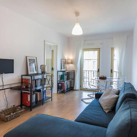 Comfortable Apartment In Campo Pequeno Lisbon Exterior photo